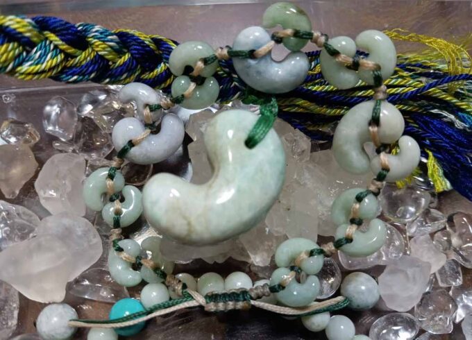 2025年2月12日 糸魚川翡翠 - 石の音ブログ