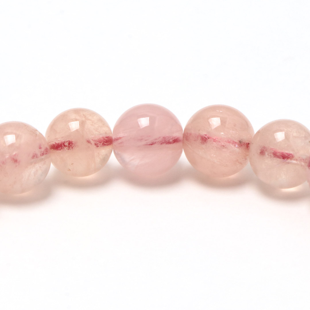 華やかな気持ちになるモルガナイトのブレスレットのご紹介とベリルの